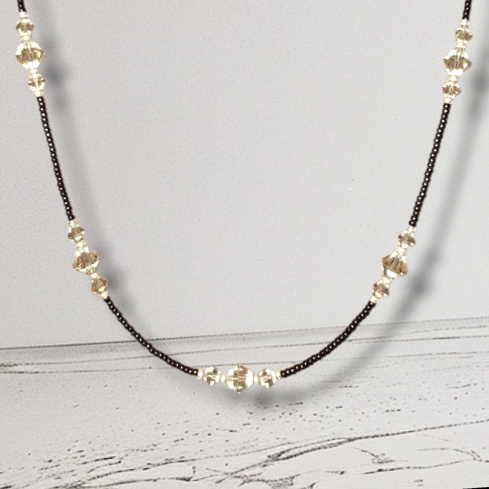 Sterling Clasp Beaded Short Necklace Crystal Beads Seed Beads 925